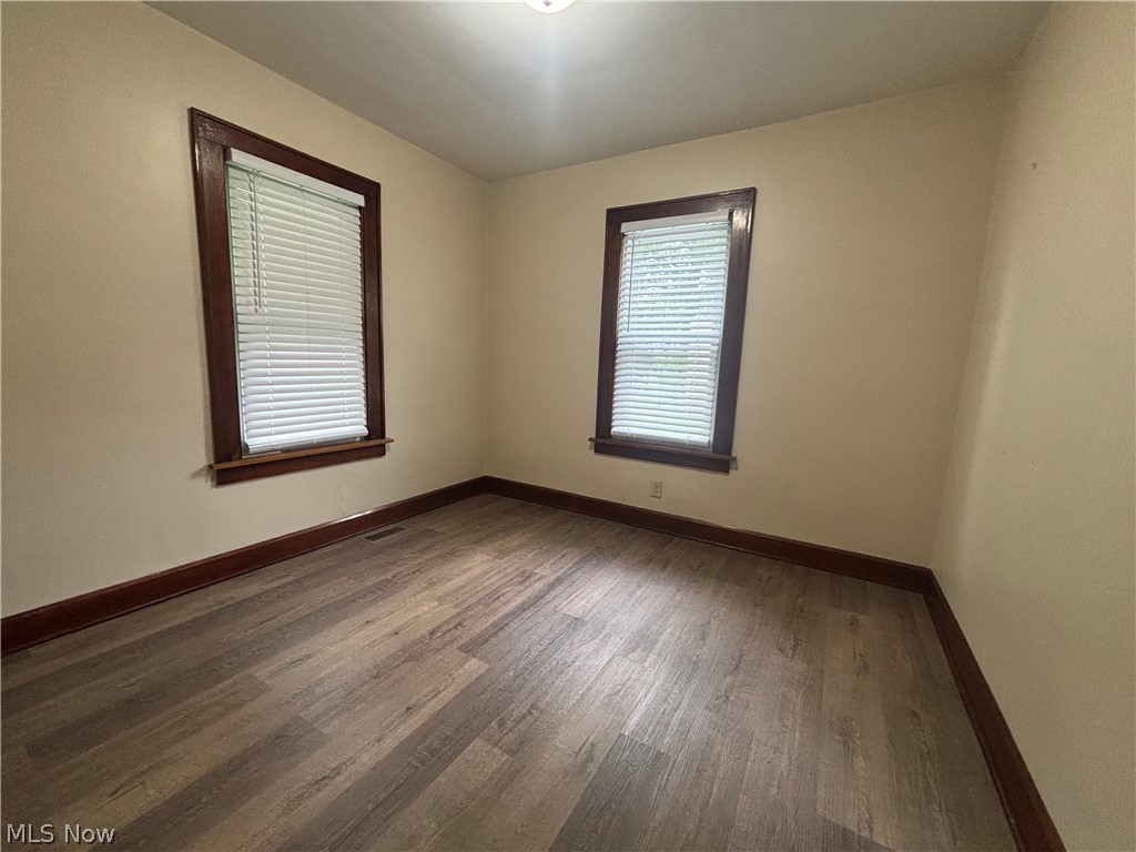 648 Crown Avenue Ravenna OH 44266