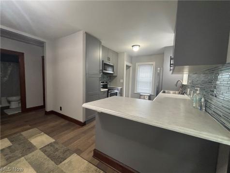 648 Crown Avenue Ravenna OH 44266
