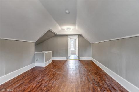 2972 Yorkshire Road Cleveland Heights OH 44118
