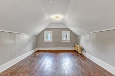 2972 Yorkshire Road Cleveland Heights OH 44118
