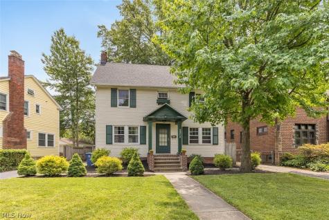2972 Yorkshire Road Cleveland Heights OH 44118
