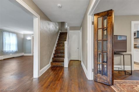 2972 Yorkshire Road Cleveland Heights OH 44118