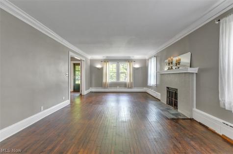 2972 Yorkshire Road Cleveland Heights OH 44118