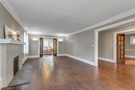 2972 Yorkshire Road Cleveland Heights OH 44118