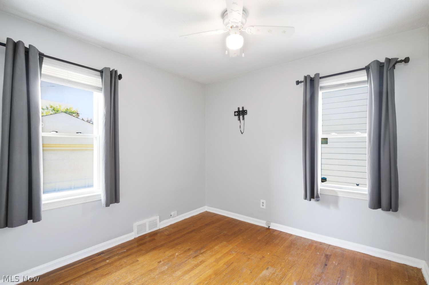 416 E 330th Street Willowick OH 44095