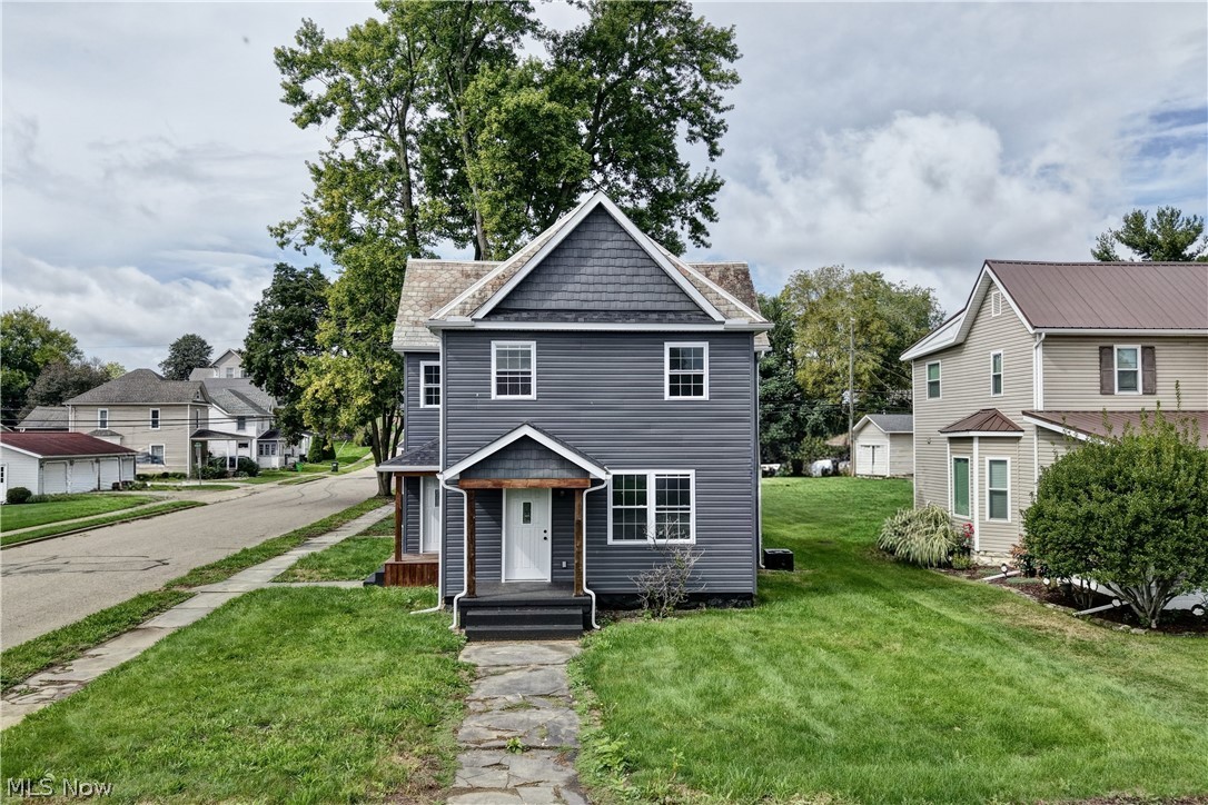 302 N Wooster Avenue Strasburg OH 44680