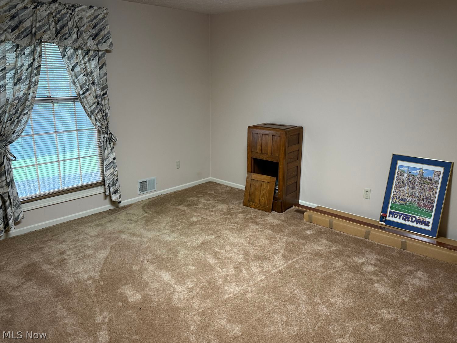 1204 Hilltop Road NW New Philadelphia OH 44663