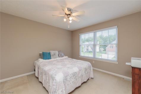 27078 Waterside Drive Olmsted Twp OH 44138