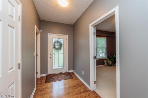 27078 Waterside Drive Olmsted Twp OH 44138