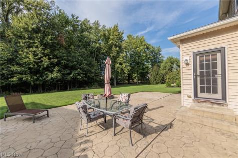 27078 Waterside Drive Olmsted Twp OH 44138