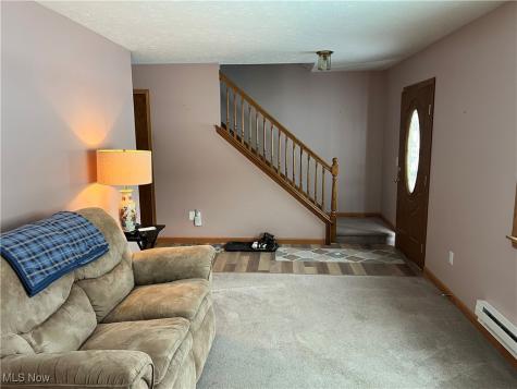418 Carol Lane Elyria OH 44035