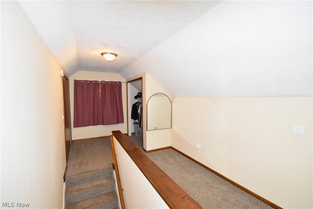 565 E Hopocan Avenue Barberton OH 44203