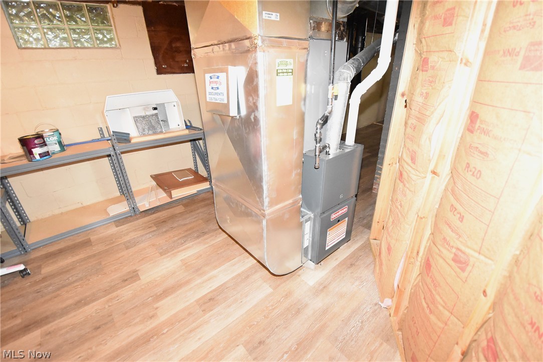 565 E Hopocan Avenue Barberton OH 44203