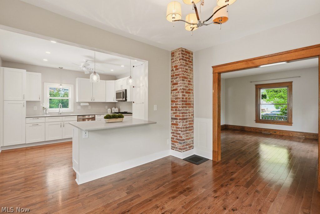 283 Miles Road Chagrin Falls OH 44022
