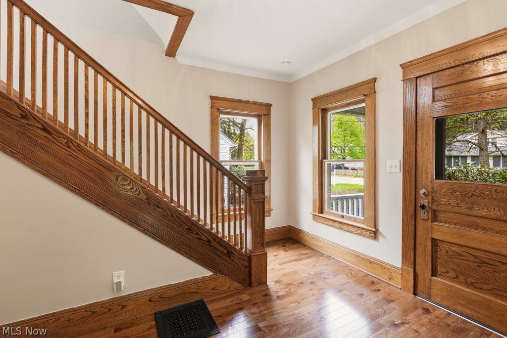 283 Miles Road Chagrin Falls OH 44022