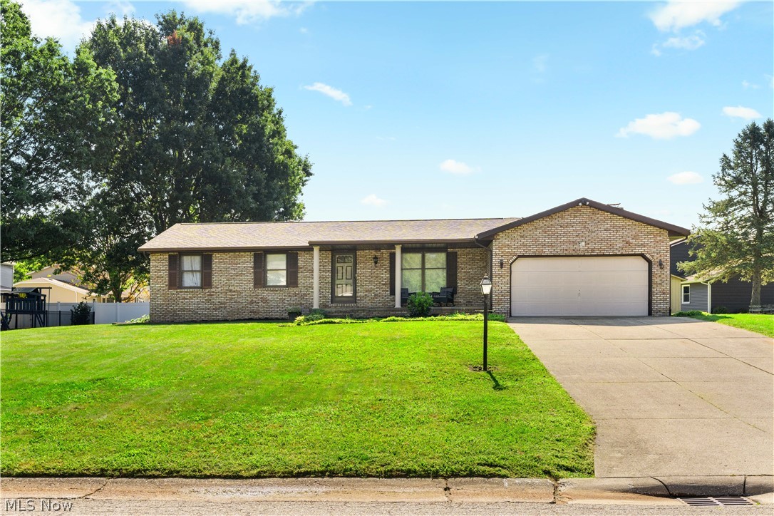 12534 Springwater Avenue NW Uniontown OH 44685