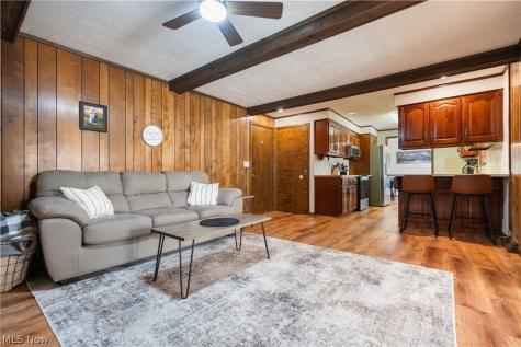 12534 Springwater Avenue NW Uniontown OH 44685