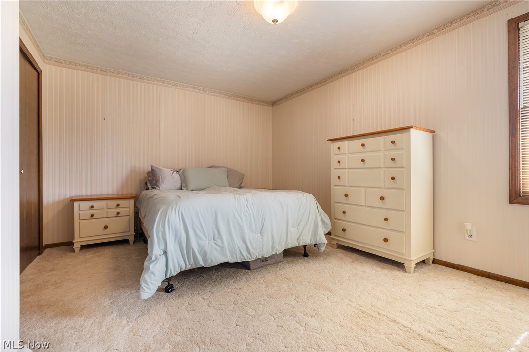 12534 Springwater Avenue NW Uniontown OH 44685