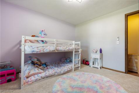12534 Springwater Avenue NW Uniontown OH 44685