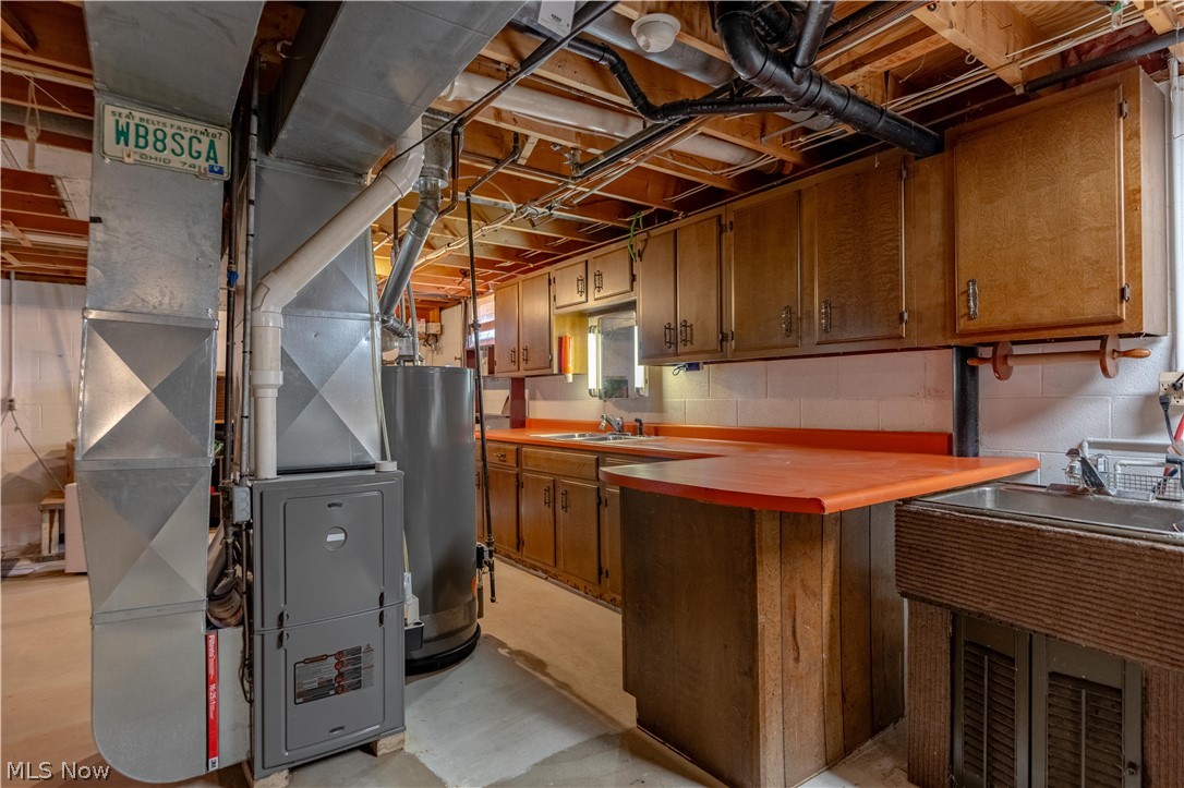 12534 Springwater Avenue NW Uniontown OH 44685