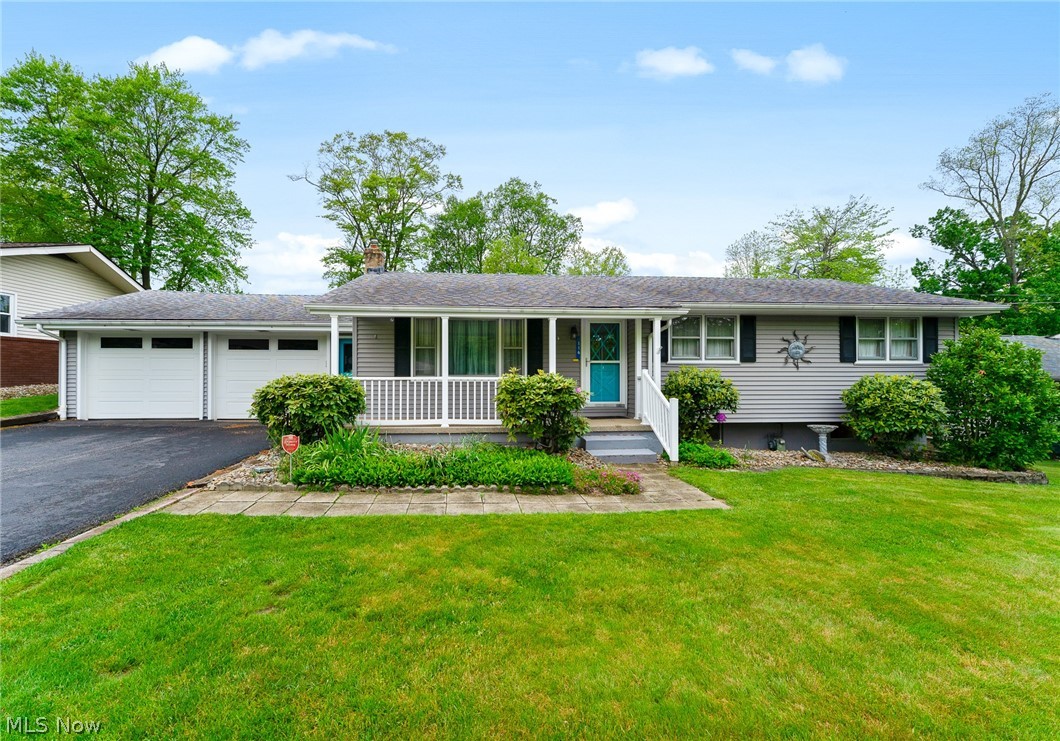 116 Woodland Drive New Middletown OH 44442