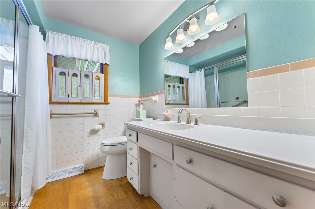 116 Woodland Drive New Middletown OH 44442