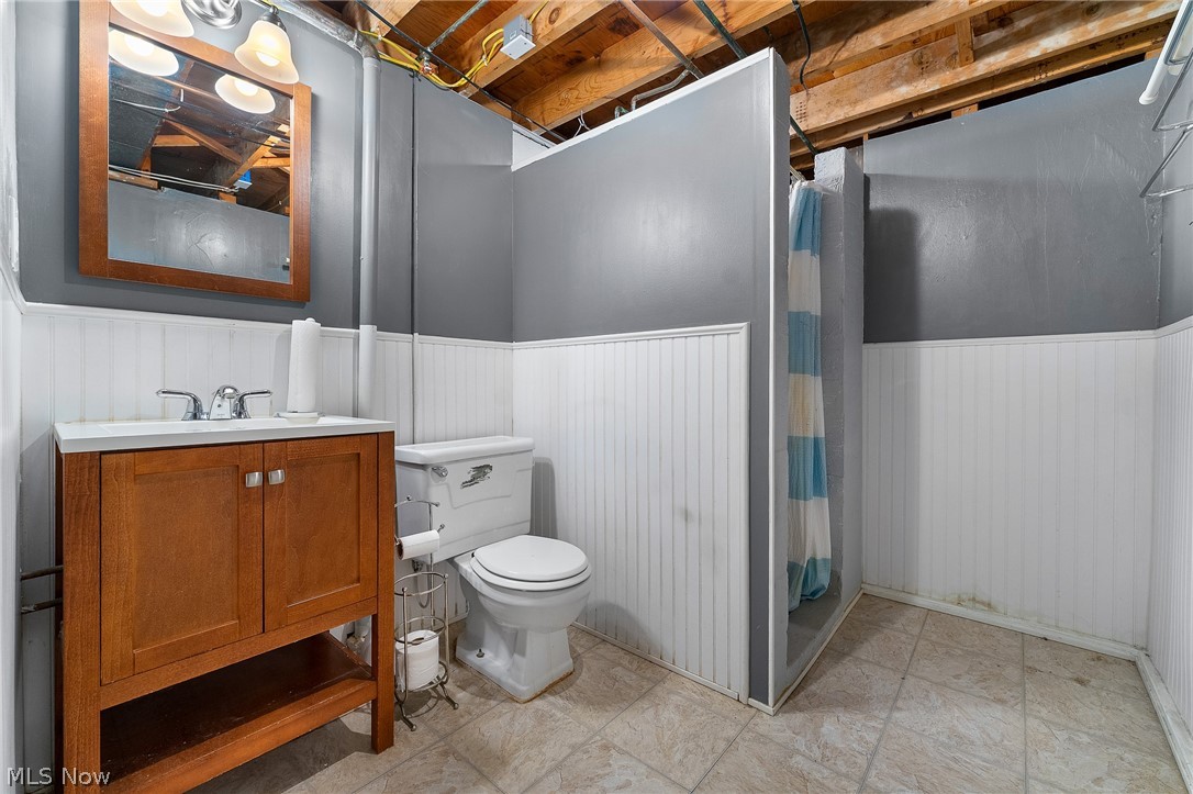 116 Woodland Drive New Middletown OH 44442
