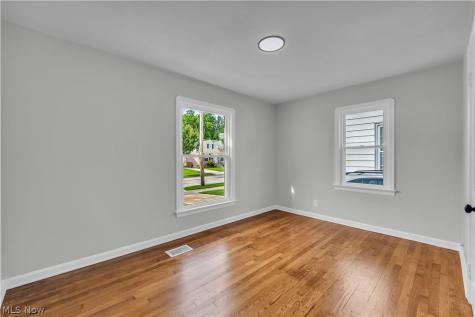 12000 Wayland Avenue Cleveland OH 44111