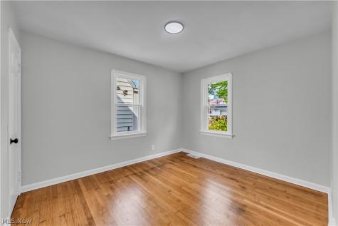 12000 Wayland Avenue Cleveland OH 44111