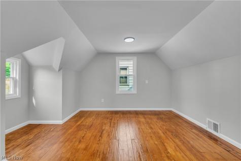 12000 Wayland Avenue Cleveland OH 44111
