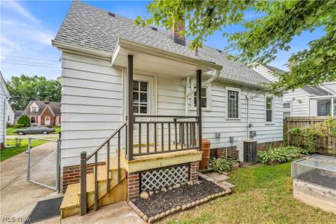 12000 Wayland Avenue Cleveland OH 44111