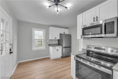 12000 Wayland Avenue Cleveland OH 44111