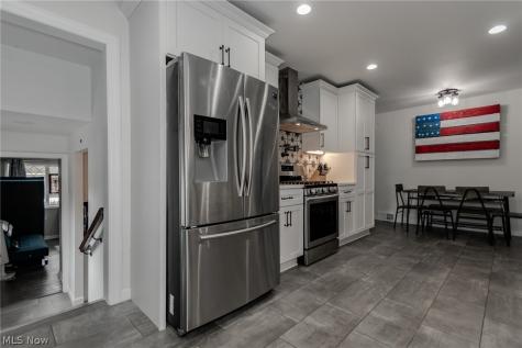 6280 Clearair Drive Mentor OH 44060
