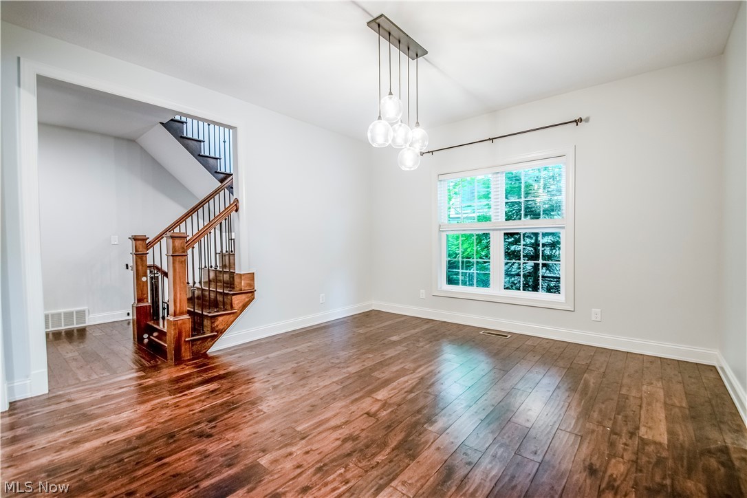 2218 S Overlook Road Cleveland Heights OH 44106