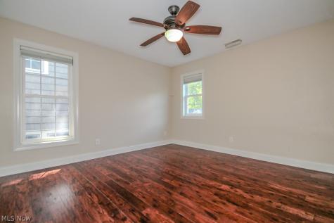 2218 S Overlook Road Cleveland Heights OH 44106