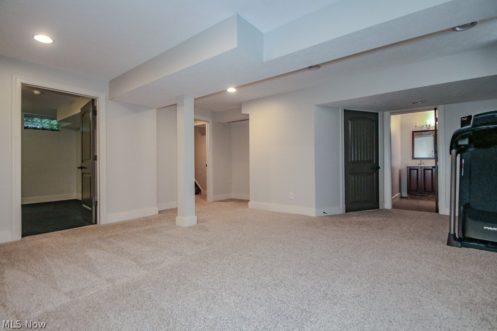 2218 S Overlook Road Cleveland Heights OH 44106
