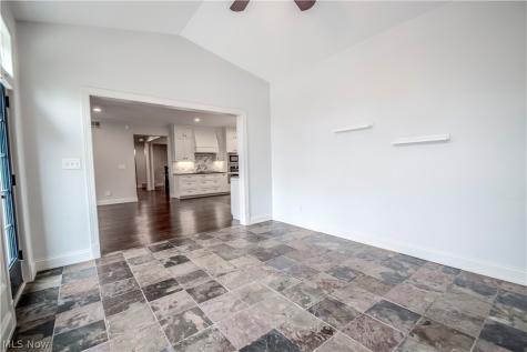 2218 S Overlook Road Cleveland Heights OH 44106