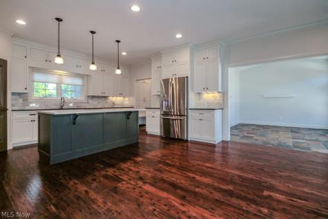 2218 S Overlook Road Cleveland Heights OH 44106