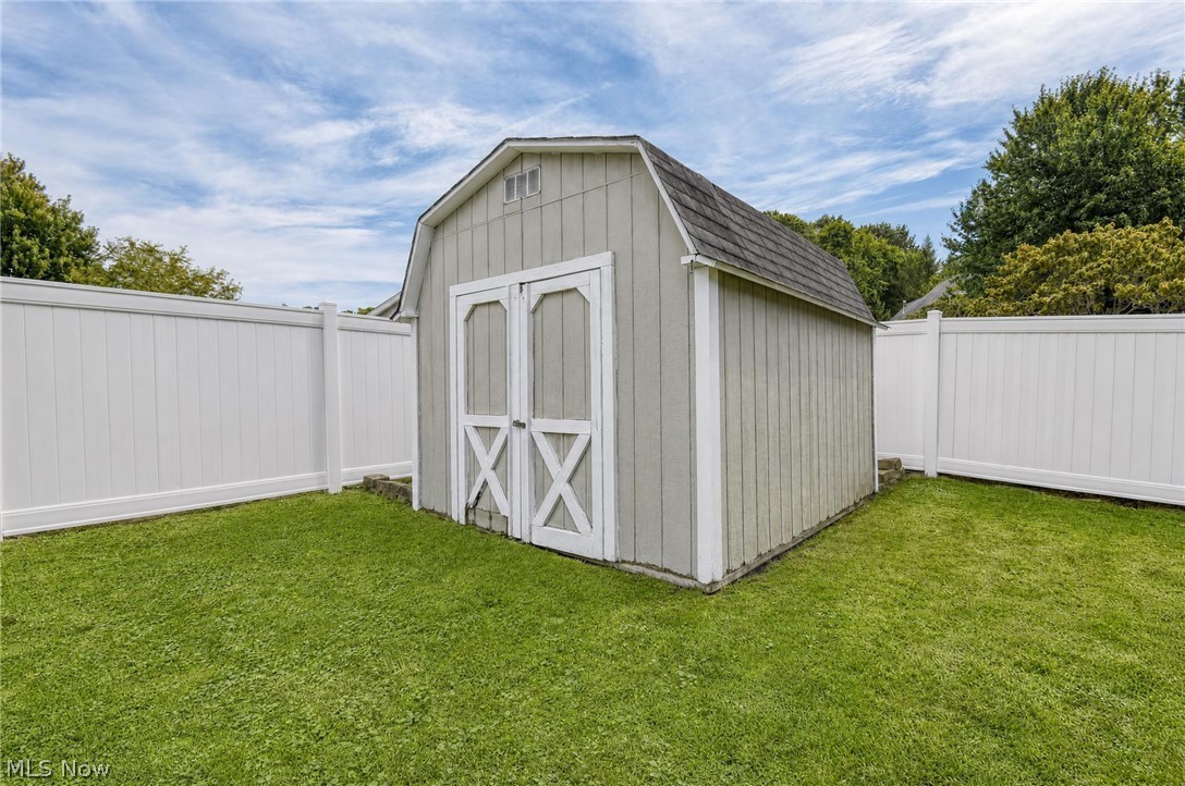 737 Sunset Drive Madison OH 44057