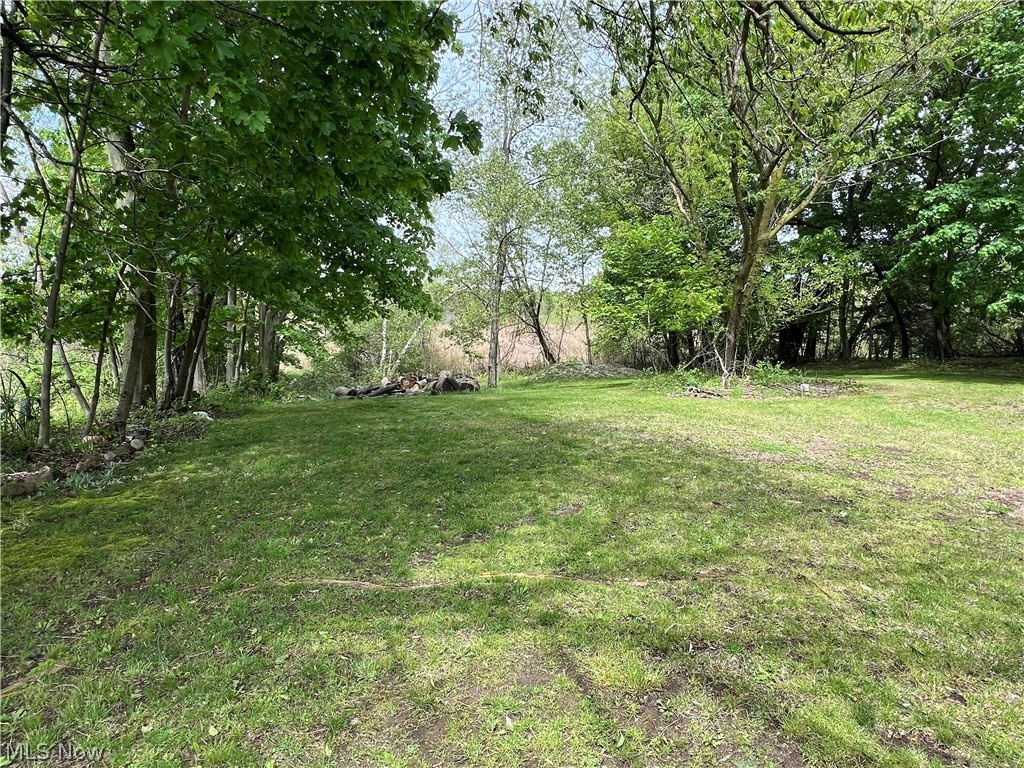 26 Daniels Avenue Conneaut OH 44030