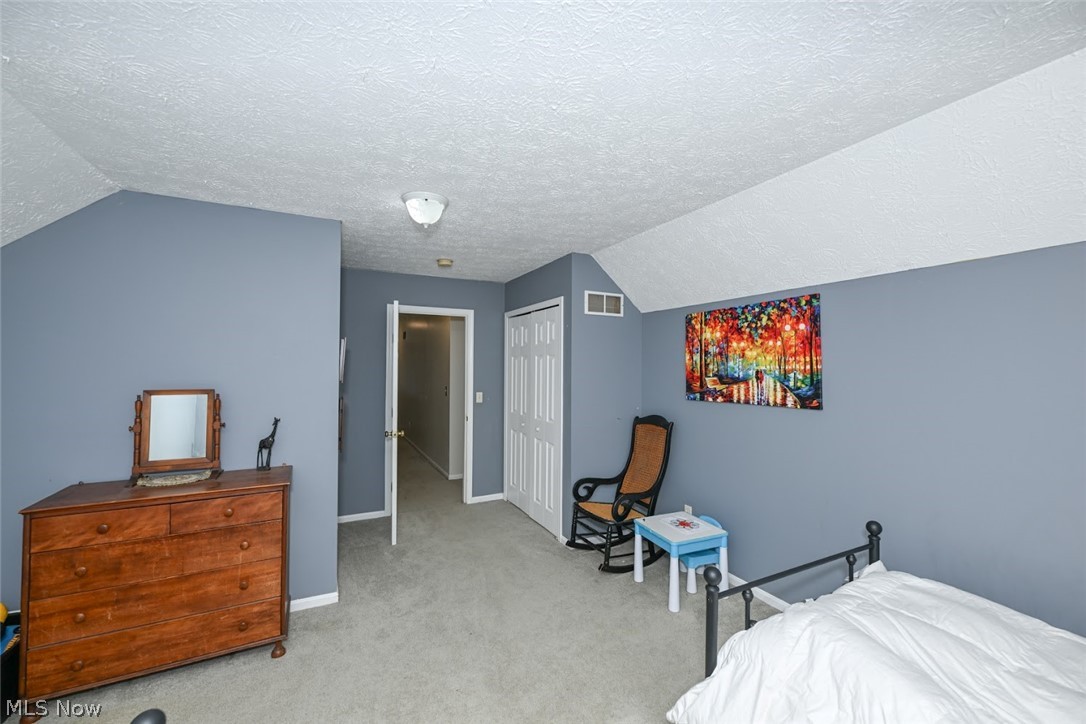 865 Holborn Road Streetsboro OH 44241