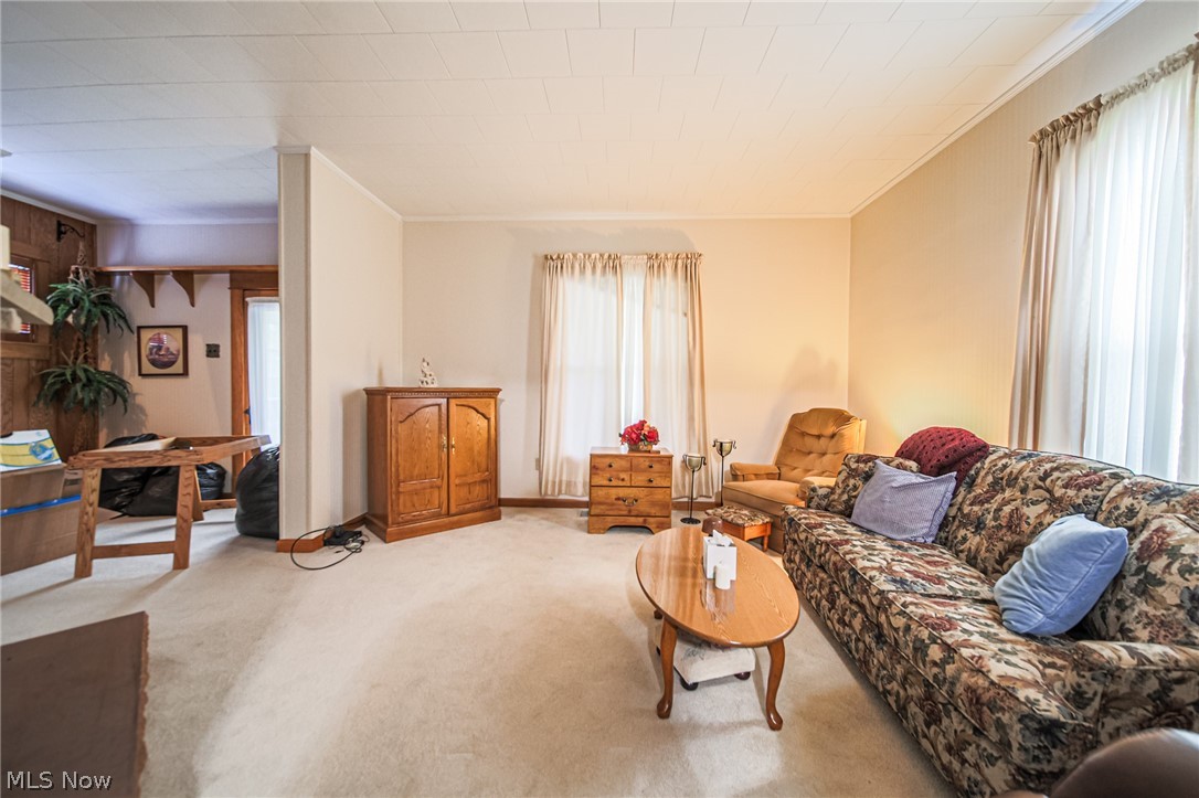 44713 State Route 541 Coshocton OH 43812