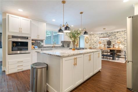 45 Hampshire Road Akron OH 44313