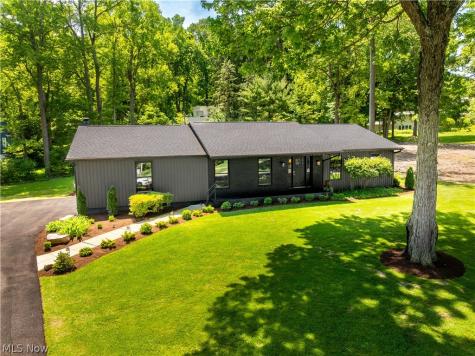 45 Hampshire Road Akron OH 44313