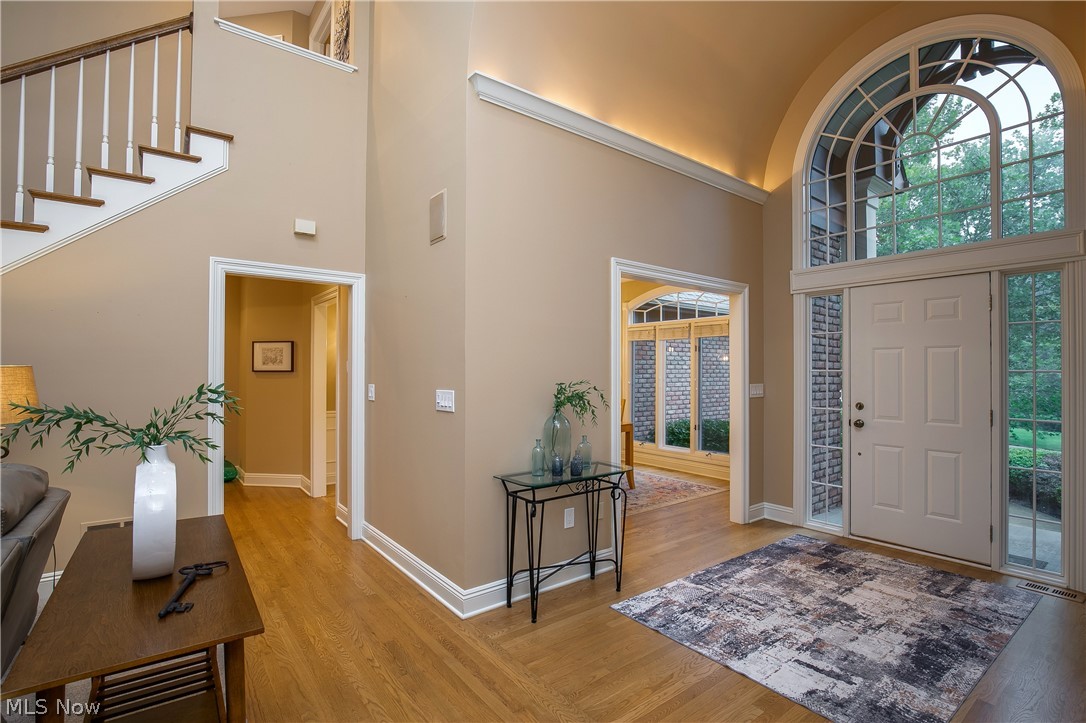 2665 Deer Ridge Run Cuyahoga Falls OH 44223