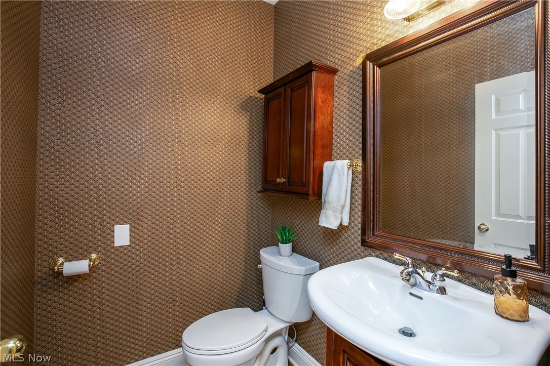 2665 Deer Ridge Run Cuyahoga Falls OH 44223