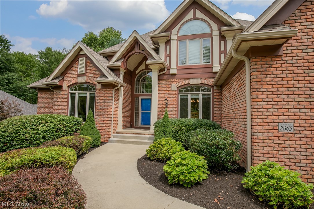 2665 Deer Ridge Run Cuyahoga Falls OH 44223