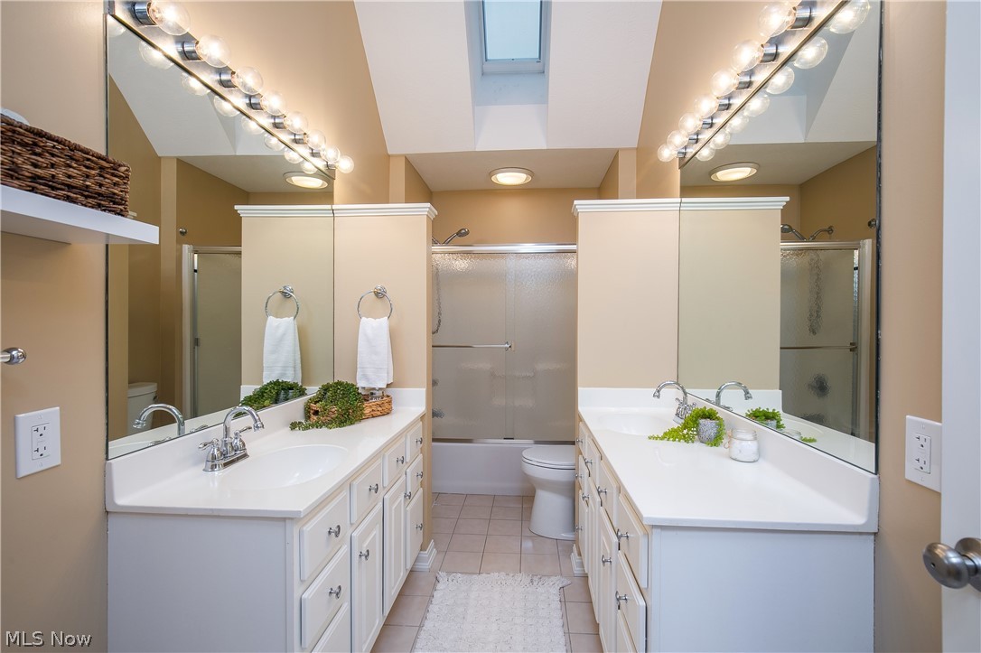 2665 Deer Ridge Run Cuyahoga Falls OH 44223