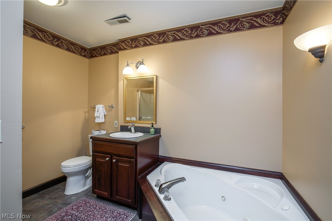 2665 Deer Ridge Run Cuyahoga Falls OH 44223