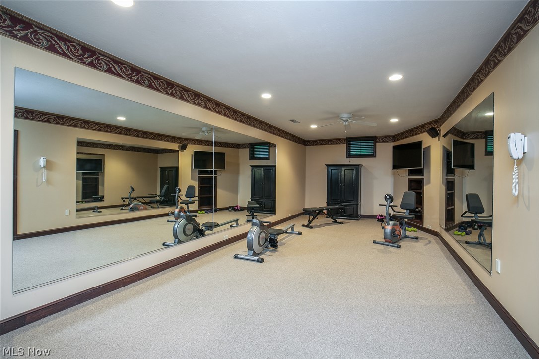 2665 Deer Ridge Run Cuyahoga Falls OH 44223